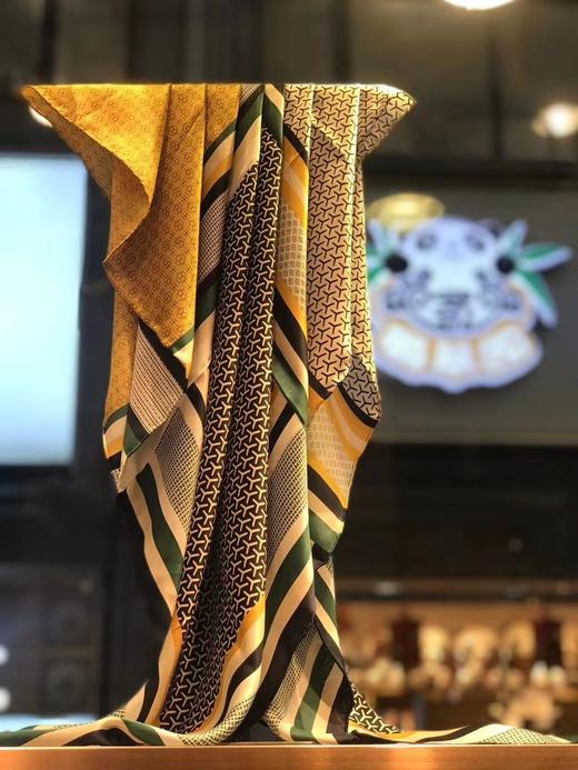 优品堂“亭亭玉立”重磅高档桑蚕丝礼品110方巾真丝披肩围巾 商品图2