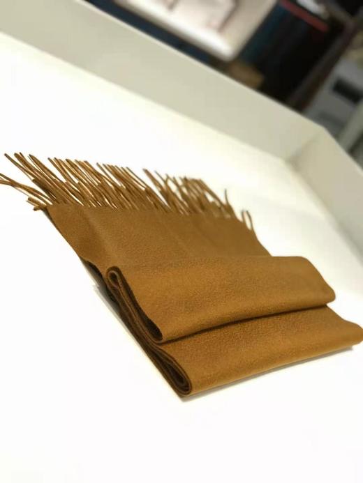 优品堂“奢靡春意”100%羊绒“软黄金”高档精品礼品围巾披肩两用 商品图8
