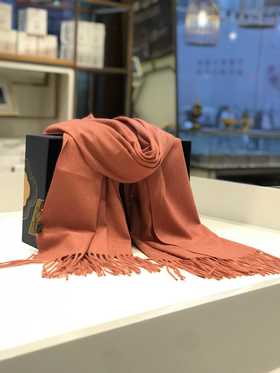 优品堂《清风雅雨》闪亮纯色拉绒围巾、披肩