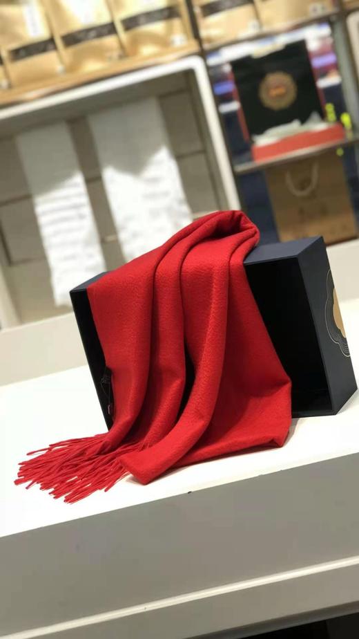 优品堂“奢靡春意”100%羊绒“软黄金”高档精品礼品围巾披肩两用 商品图9