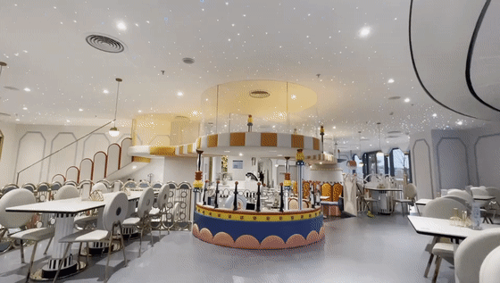 4000 奇幻童话王国震撼新开 原价398元 次 超值优惠 399元 2次 赠3张30元餐饮券 598元 3次 每次2大1 小入场 周末节假日通用 B