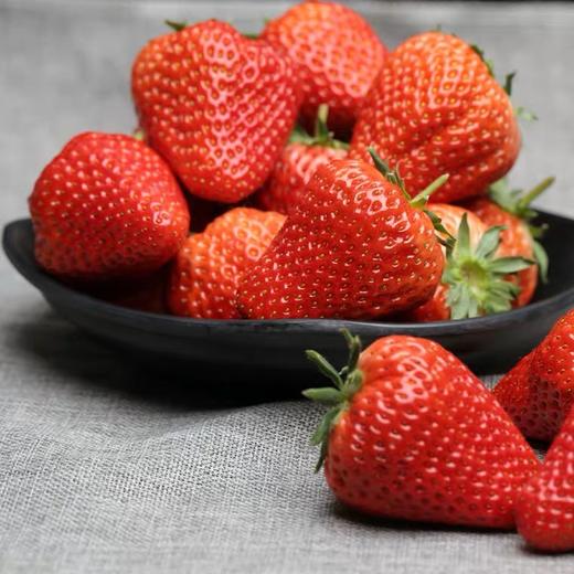 秒杀 19.9元 2斤装 英武草莓 商品图3