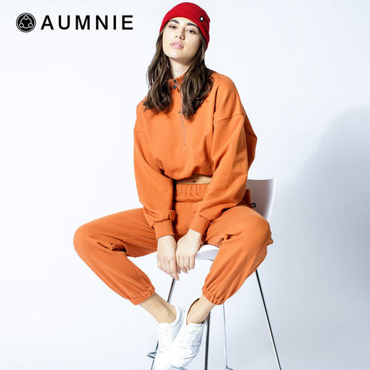 收脚口运动休闲卫裤 商品图2