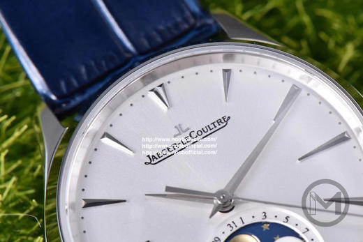 星月交辉 积善成家
IM新晋女神——积家月相大师 字面采用高温纯银镀铬尽显女神肤色光泽，太妃型指针犹如女神芊芊玉指点缀在镀银表盘优雅高贵，18*16mm蓝/红色表带 商品图2