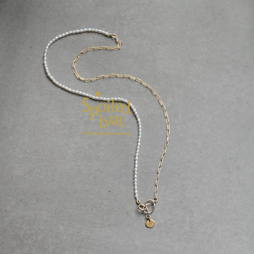 Spoiledbrat Jewelry 米珍珠半链Pretzel项链 商品图0
