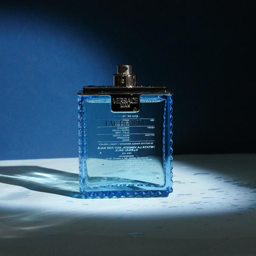 范思哲 云淡风轻（绅情）男士 Versace Man Eau Fraiche 分装 商品图3