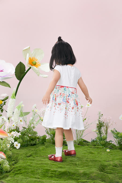 英氏21年春新款碎花背心裙淑女裙YRLFJ11035A01 商品图6