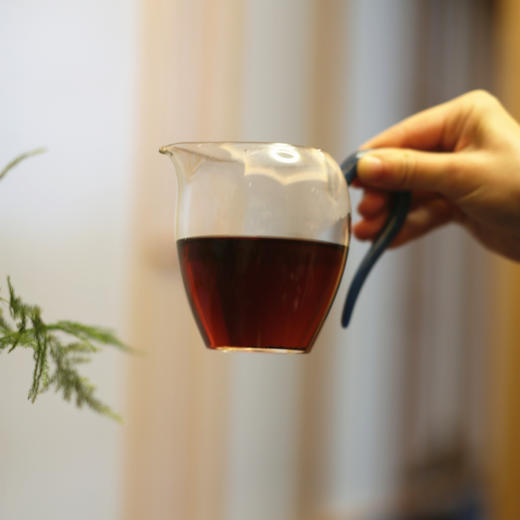 守艺 · 2010年鹿来栖 普洱熟茶饼357克 商品图2