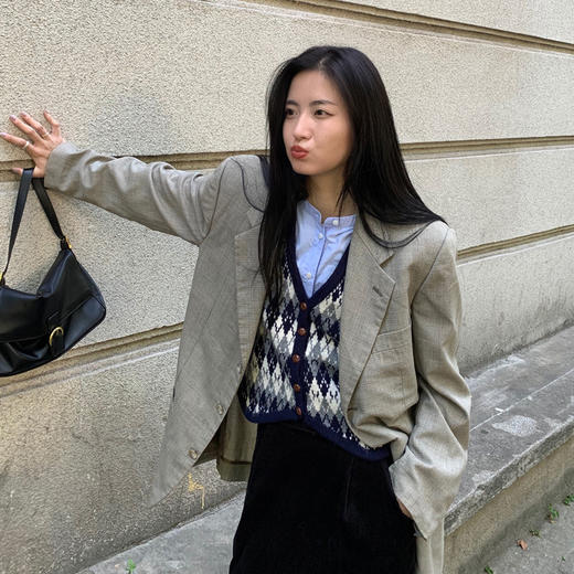 黛唯梵秋季复古格子背心洋气宽松无袖毛衣V领坎肩针织马甲开衫女 商品图2