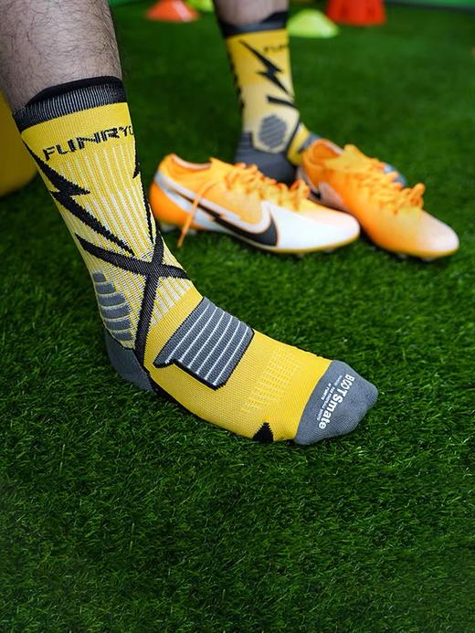 Funryo蜂锐运动袜子足球中袜运动袜20321040 商品图4