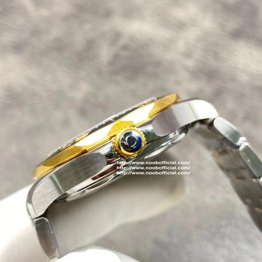 VS欧miga海马300M间金，选对版本很重要。VS版本和z品在12点位外圈口带有贵金属印记：AU750 、狗头标 、天平秤 、欧logo，可以看是否有这个印记区分出是VS/市面版本 商品图5