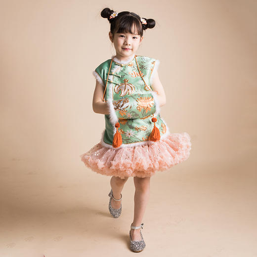 【非质量问题不退换】马甲保暖中国风绣花-繁花马甲年服 商品图3