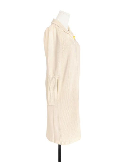 TYNVIE 小圆翻领单边木耳边开衩针织大衣 - 象牙白 商品图3