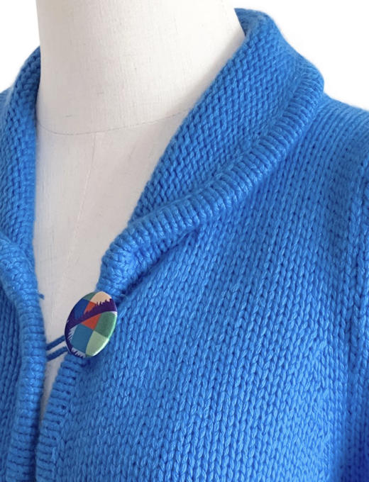 TYNVIE 小圆翻领单边木耳边开衩针织大衣 - 蓝色 商品图5