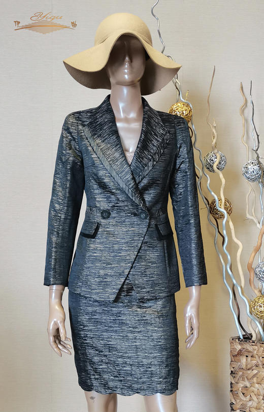 【特惠】YIQU |“凯歌”半节裙（金属黑）P 商品图0