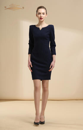 【特惠】YIQU |“V绽放”连身裙（深兰·含30%羊毛）PT