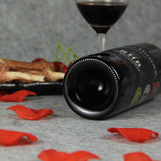 澳洲罗夫宾德gsm干红rolf binder heinrich shirazmatarogrenache