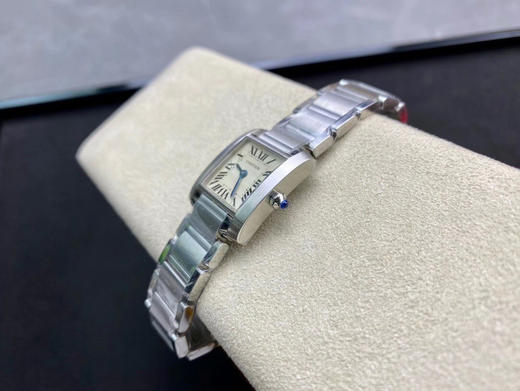 8848卡地亚法式坦克W51008Q3，原装开模，女士进口石英机芯， 20.3×25.35MM 商品图12