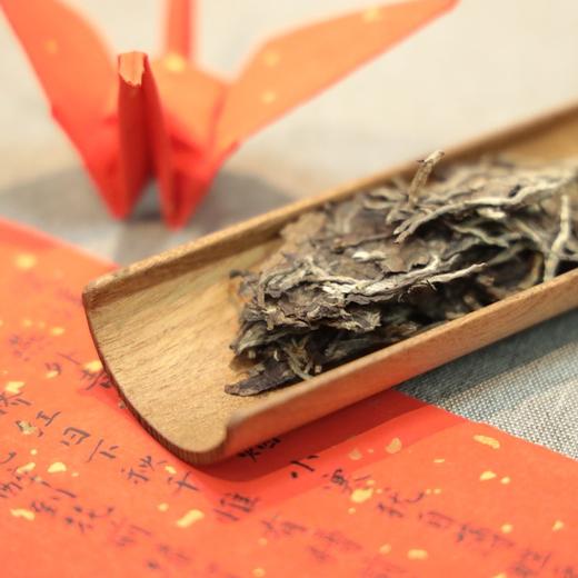 【天月白茶】2011年念念不忘福鼎白茶白牡丹饼茶 300g 商品图1