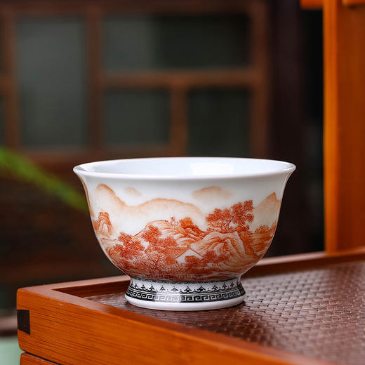 矾红彩山水撇口杯 商品图1