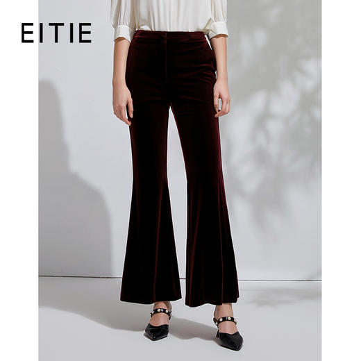 EITIE爱特爱春季新款时尚通勤复古洋气中腰丝绒喇叭长裤女裤6305010 商品图1