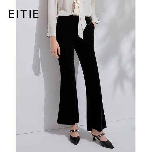 EITIE爱特爱春季新款时尚通勤复古洋气中腰丝绒喇叭长裤女裤6305010 商品图0
