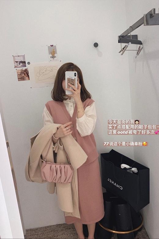 【金蘑菇菇 三件套 套装】轻优雅约会通勤v领马甲针织半裙衬衫女 商品图4