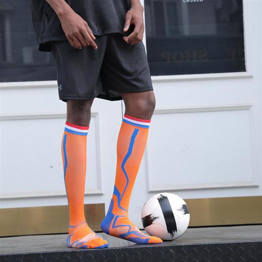 【单双6折】男丨【专业足球袜】专业运动长袜子专业长筒足球袜运动袜过膝运动男袜防臭吸汗运动【921111】 商品图0