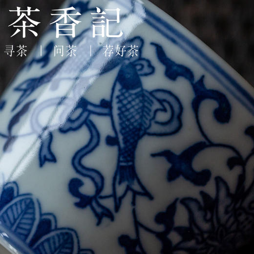 茶香记  景德镇 仿老厂瓷 青花直口双凤杯 青花双鱼杯  贴花工艺 商品图2