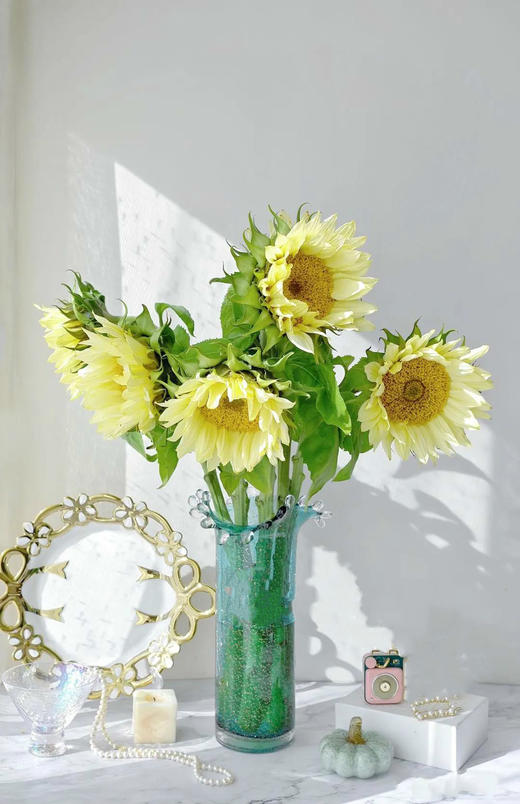 奶油向日葵【入目无他人，四下皆是你】简小姐精选  稀有新品网红温柔奶黄色 奶油向日葵5枝 2件包邮 下单72小时发货 商品图5