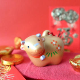 HUJI祤集摆件金运小牛