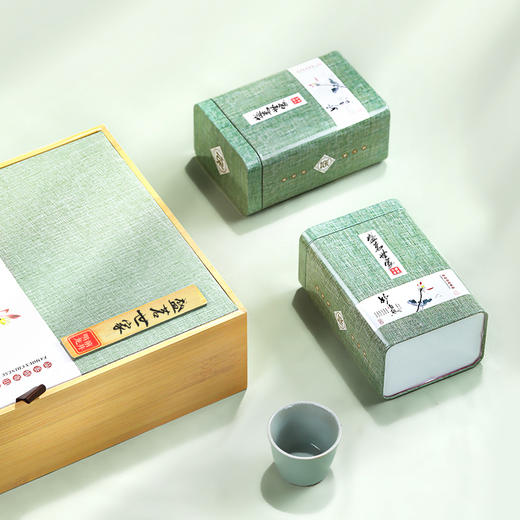 盛茗世家 茶叶绿茶明前特级龙井茶礼盒装西湖春茶250g 商品图2