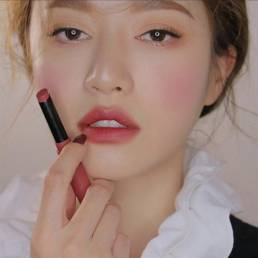 韩国 3CE三熹玉 丝绒雾面细烟管口红 3.2g 商品图8