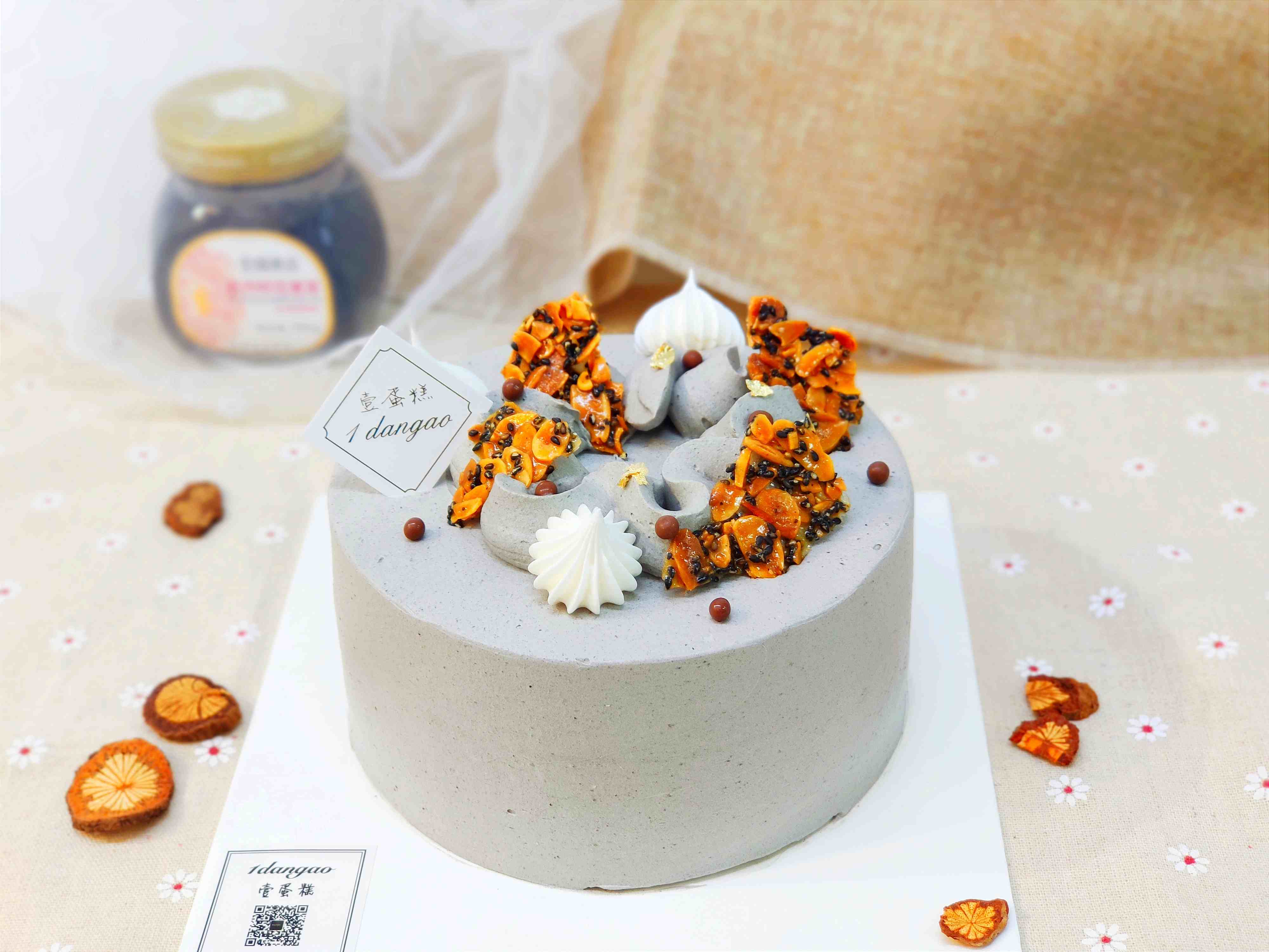 养生黑芝麻蛋糕/black sesame cake