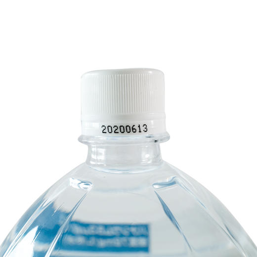 日本原装进口 Mt. FUJI's OMOTENASHI 富士山天然矿泉水 富士山水 pH7.7弱碱性水 饮用水 2L*6瓶 整箱 商品图3