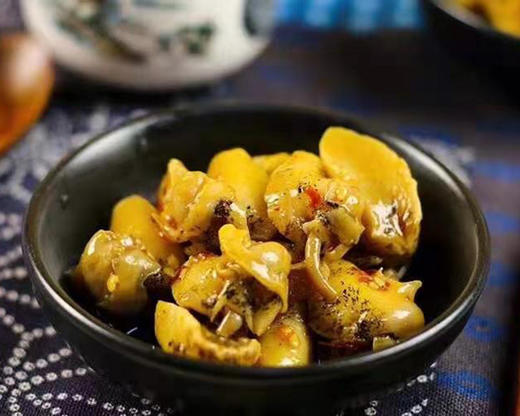 海洋岛干冰假鲍鱼肉，原浆纯肉珍珠鲍老婆脚，500克/袋，鲜嫩无冰衣，做凉拌辣炒各种炒菜搭配，东三省包邮。 商品图5