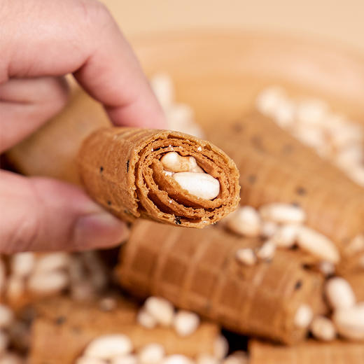 美食精选｜ 传统手工蛋卷，轻轻咬一口，多层酥脆感，甜而不腻  推荐零食  下午点心 商品图0