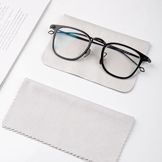 【清华大学研发 24小时长效防雾 】材慧防雾眼镜擦布 3片/盒   一片可以反复使用500次 眼镜泳镜头盔多场景使用 无水痕无异味 商品图3