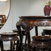 清代  红木雕龙纹双拼大圆桌及三弯腿五足圆凳成套（一桌六凳） 商品缩略图2
