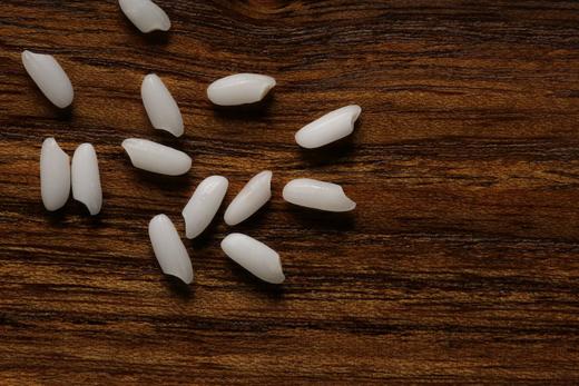 沙垦庄园 羊脂籽米 西北长粒大米新疆天山雪融水灌溉软香米 家庭装 5kg 商品图1