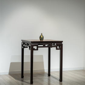 清代  红木镶海藻螺拐子纹文房桌