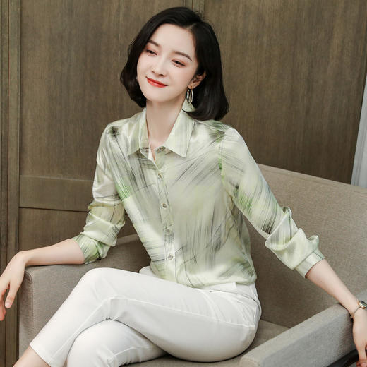 上海旗袍厂ASE-9077  印花气质真丝衬衫 商品图2