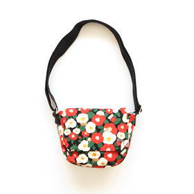 HUJI祤集Flap斜挎包风の花茶花小猫