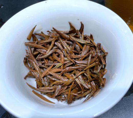 「蓝蜜蜂·红茶」梅占金骏眉 商品图2