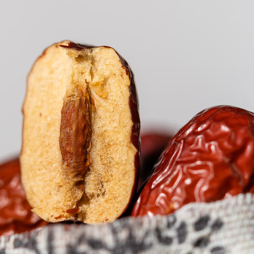 【第2件半价】有机红枣系列丨新疆和田产区 0农药 0化肥 0激素，获得种植、生产双有机认证 ⭐️顺丰陆运 商品图1