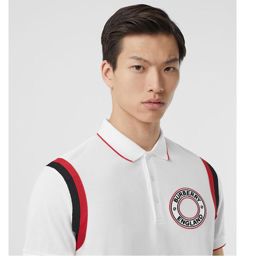 【一】BURBERRY 博柏利 2021春夏 男士白色徽标图案嵌花珠地网眼棉质 Polo 衫 白色 8037049 A1464 商品图2