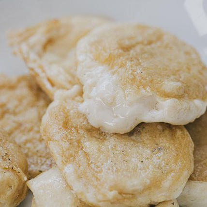 【下单后48小时发货】云南石屏 包浆小豆腐 700g左右*2盒装 爆浆Q弹，清香细嫩 非即食 需熟食 可煎 炸 烤 煮 炒 商品图2