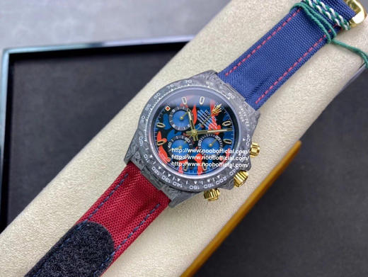 JH新品匠心合一 追梦不止宇宙计时迪通拿系列之碳纤维定制版，【V2版】腕表不仅佩戴轻便，外表坚硬。且每一只腕表都拥有 碳纤花纹 商品图12