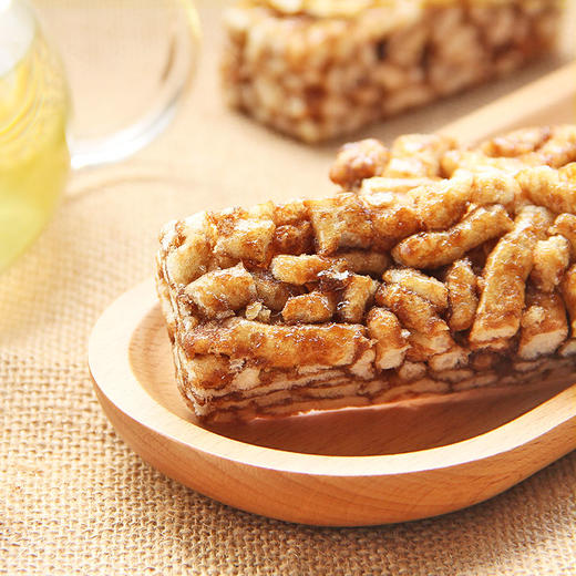 葡记 黑糖味沙琪玛1000g整箱年货礼盒装 饼干曲奇 营养早餐代餐 传统工艺蛋糕点心 休闲零食下午茶小吃 团购 商品图5