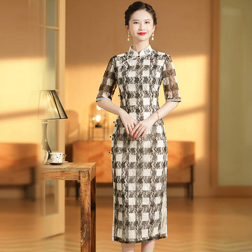上海旗袍厂AYK-QF-201008-7蕾丝格子时尚改良旗袍连衣裙2021早春国潮女装修身五分袖长款旗袍 商品图0